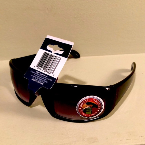 Men’s Sun Glasses - Picture 2 of 8